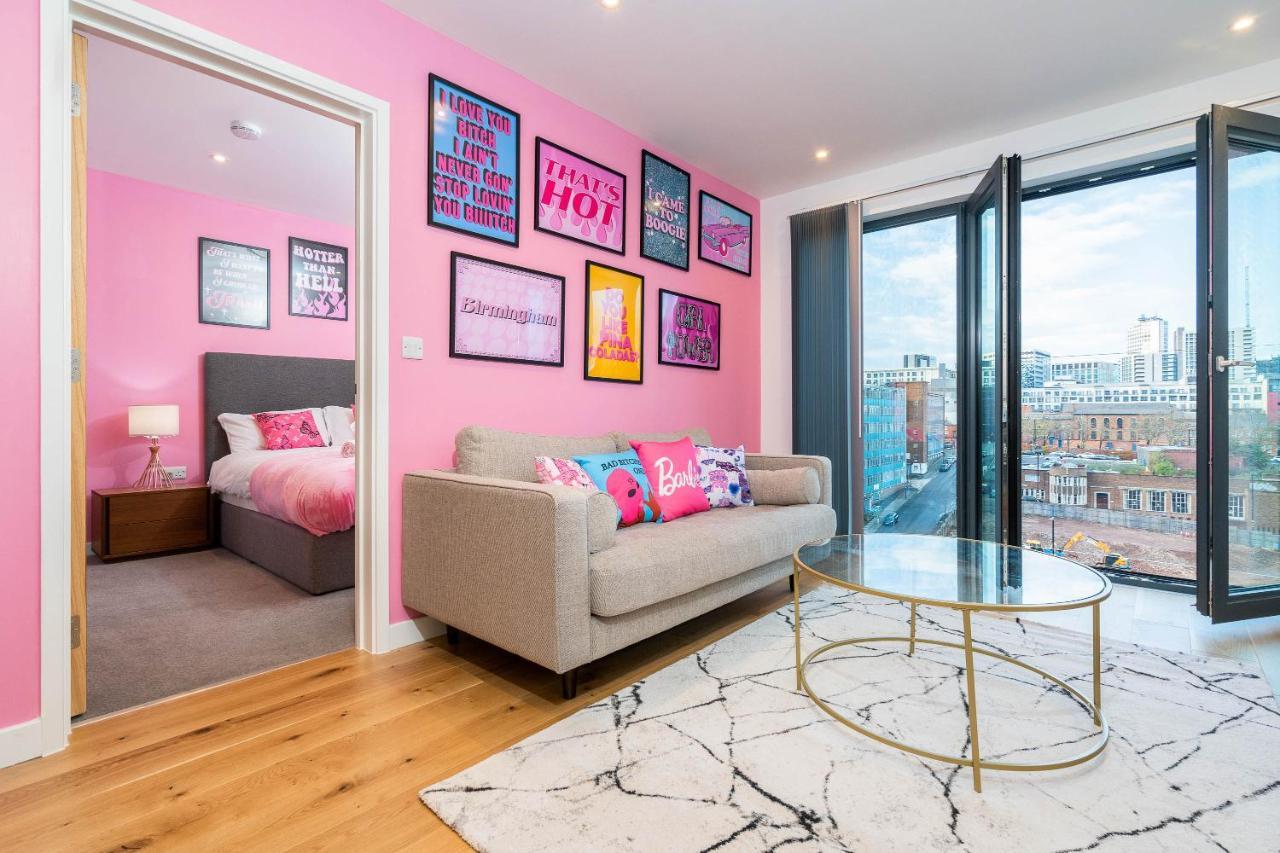 Maevela Apartments ☆ Pink Luxury Apartment With Balcony - Birmingham City Centre - 5 Min Walk From Bullring, Cube, Mailbox, New Street Station - Free Netflix & Wifi 外观 照片