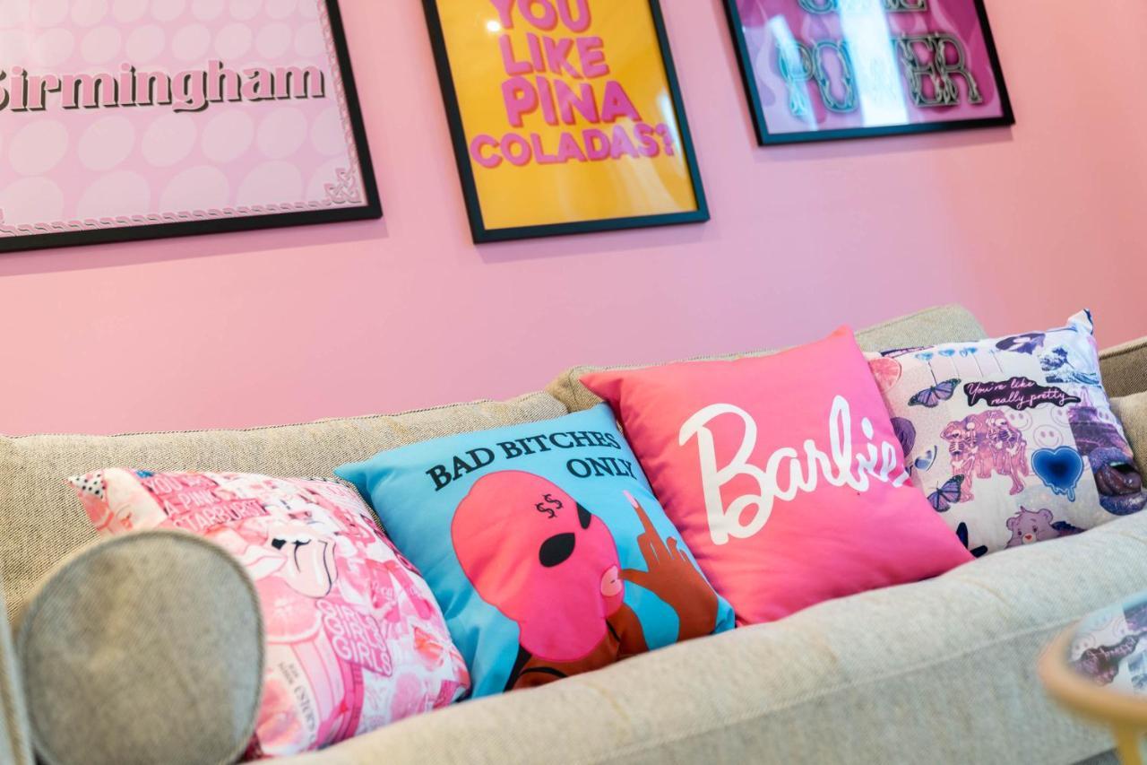 Maevela Apartments ☆ Pink Luxury Apartment With Balcony - Birmingham City Centre - 5 Min Walk From Bullring, Cube, Mailbox, New Street Station - Free Netflix & Wifi 外观 照片